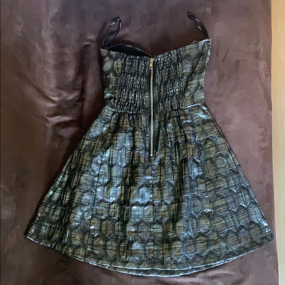 Minkpink black metallic strapless cocktail dress - Picture 3 of 4